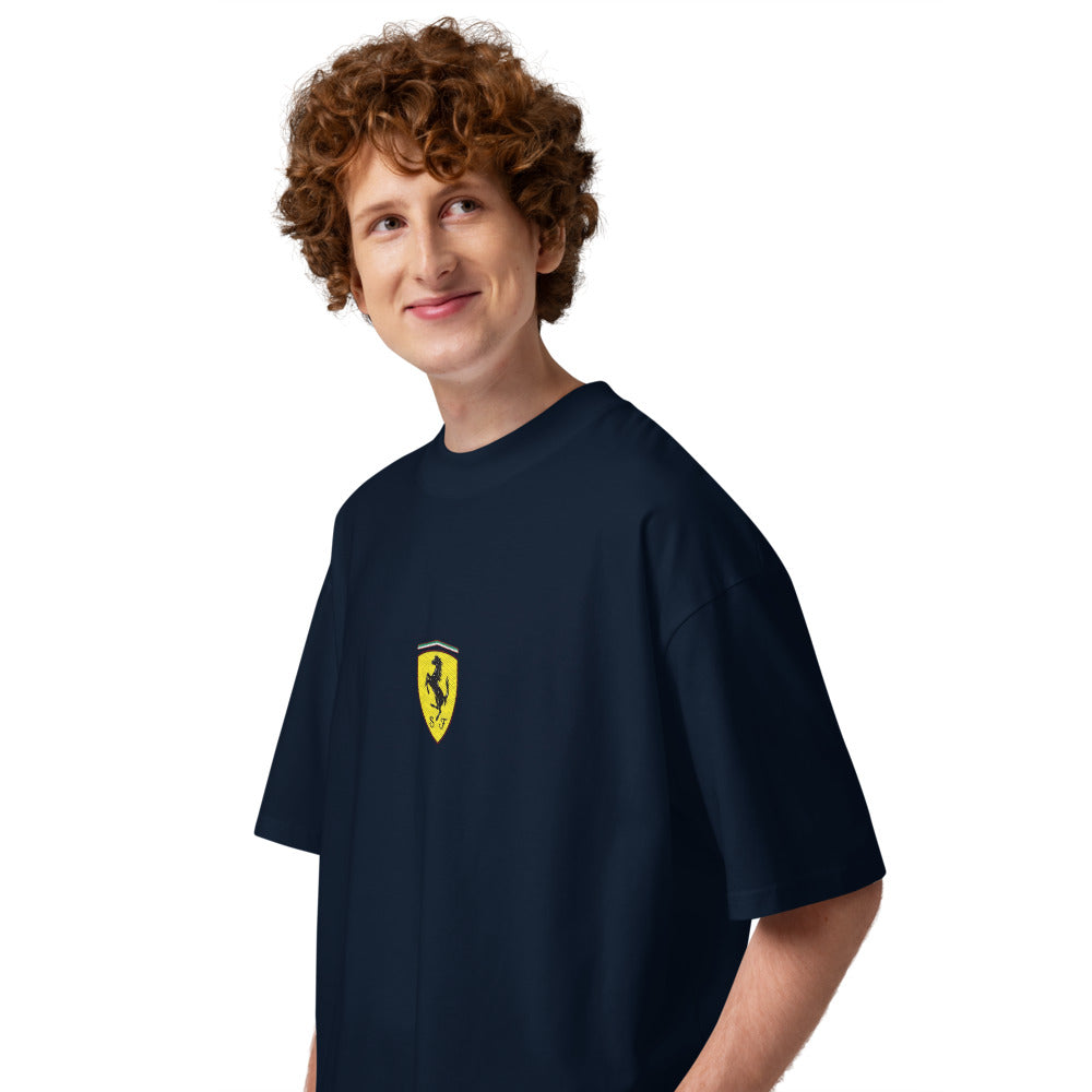 Oversize Ferrari Team - Modelo masculino lateral
