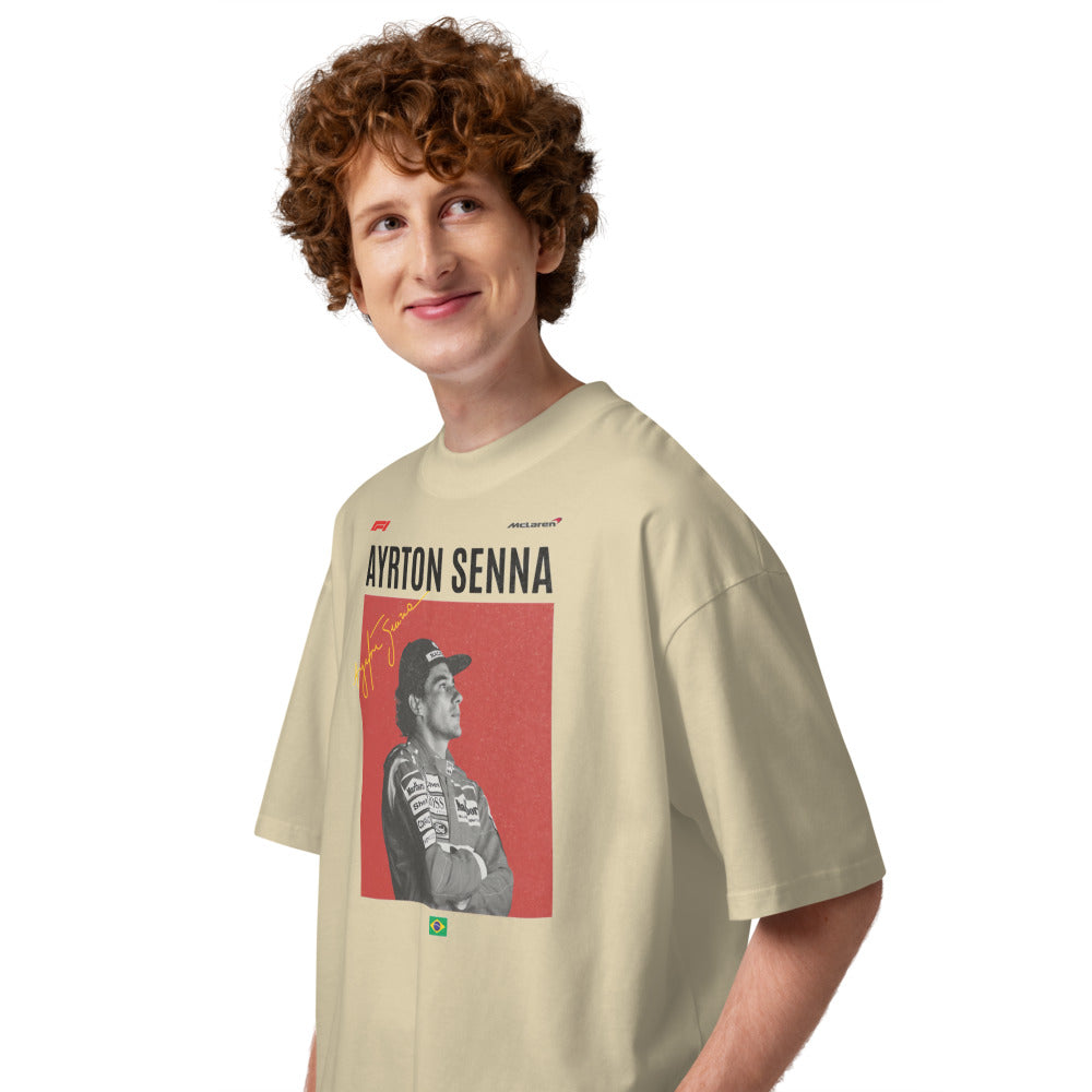 Oversize Ayrton Senna Champion - Modelo masculino lateral