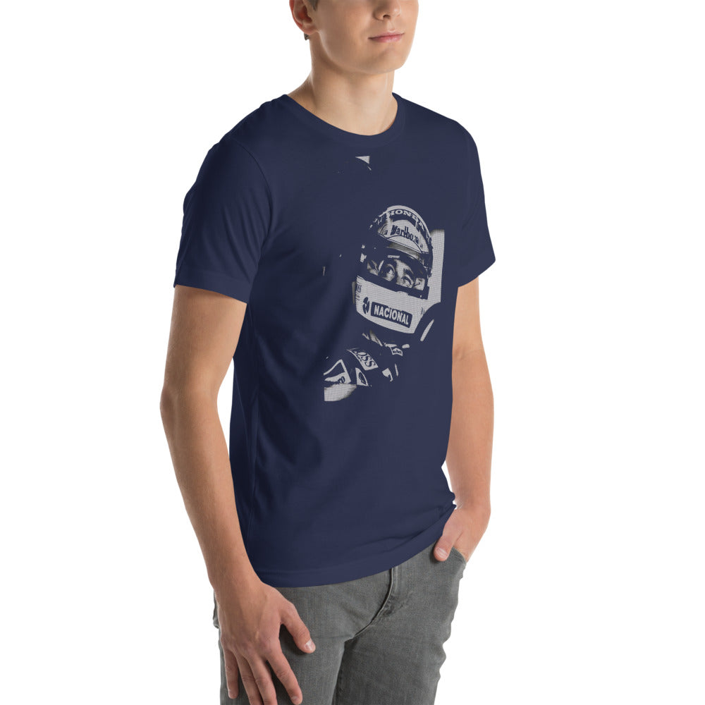 Playera La Mirada - Modelo masculino lateral