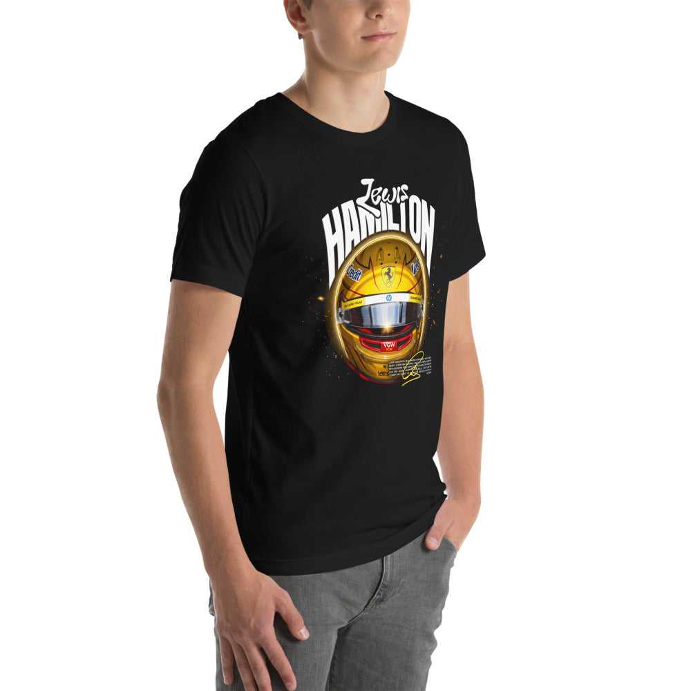 Playera Gold Carbon Fiber F1 Helmet - Modelo masculino lateral