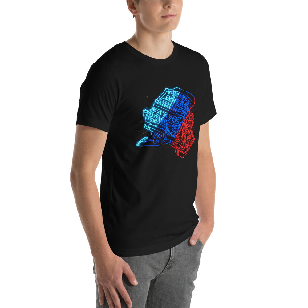 Playera Neon Car Engine Cyan Blue Red Stripes - Modelo masculino lateral