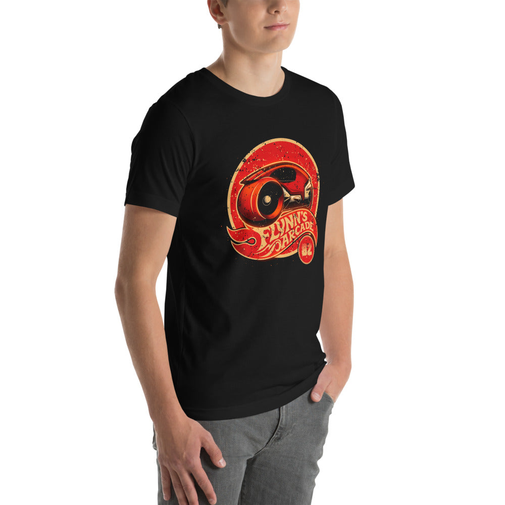 Playera Tron Flynn's Arcade Red Light Cycle - Modelo masculino lateral